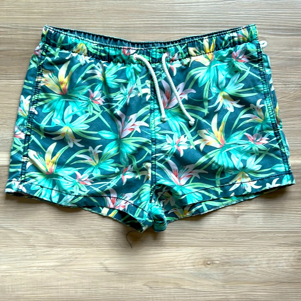 H&M Beach Shorts - Size Small
